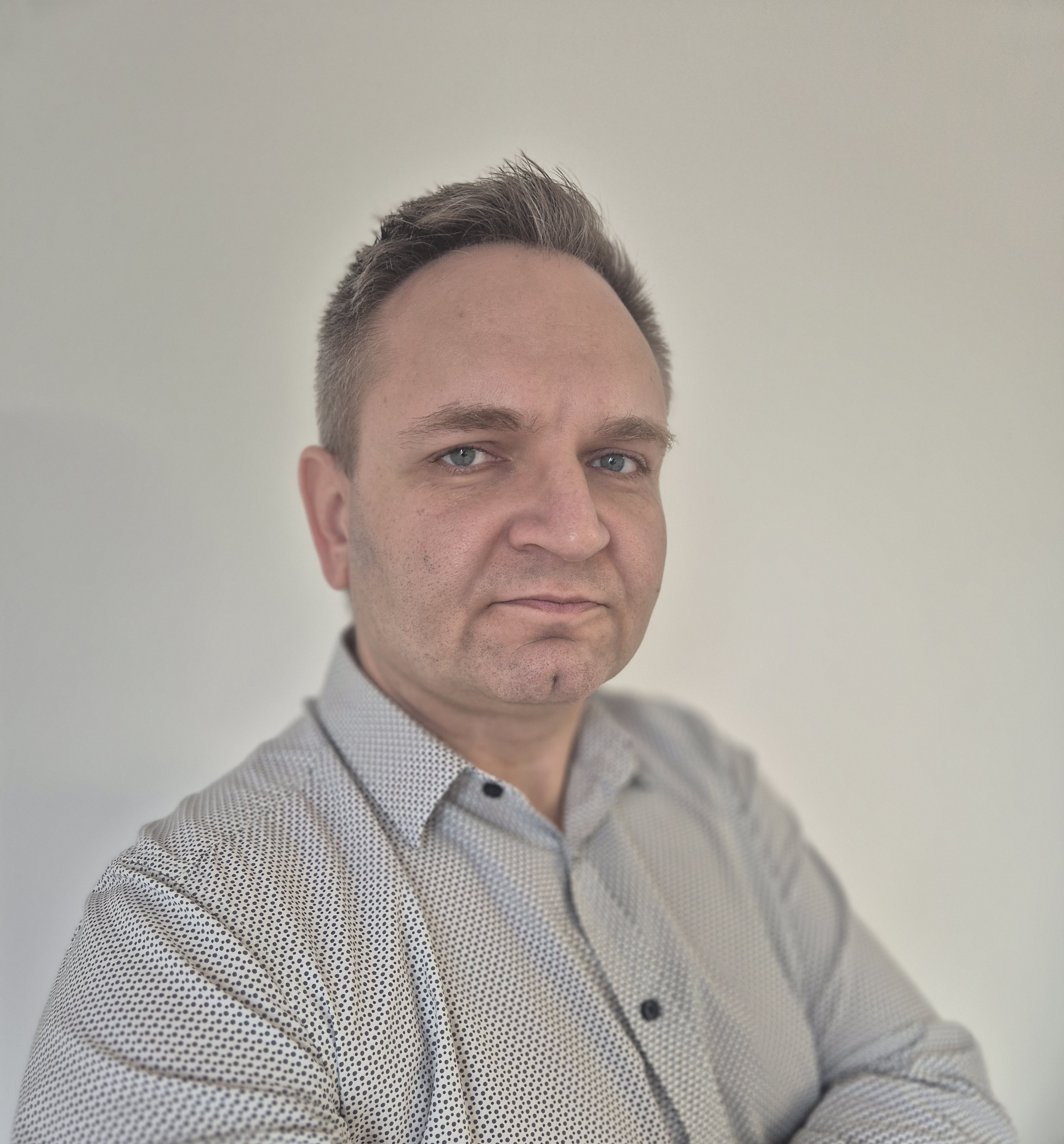 Maciej Ostrowski